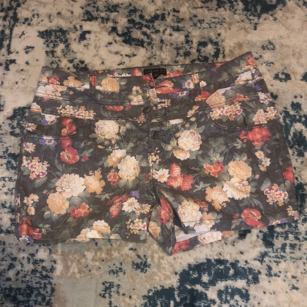 Forever 21 Flower shorts